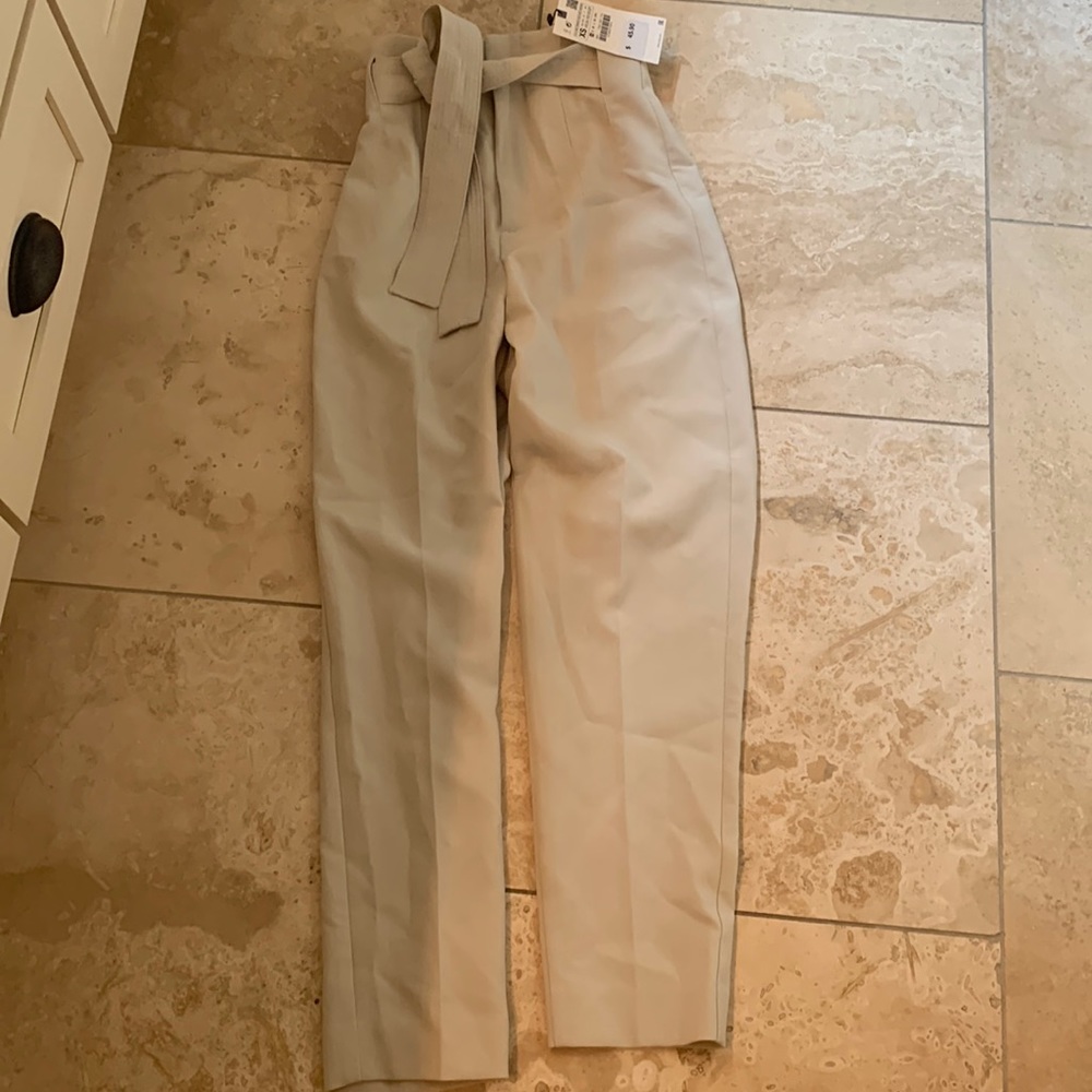 Zara high waisted trousers size XS